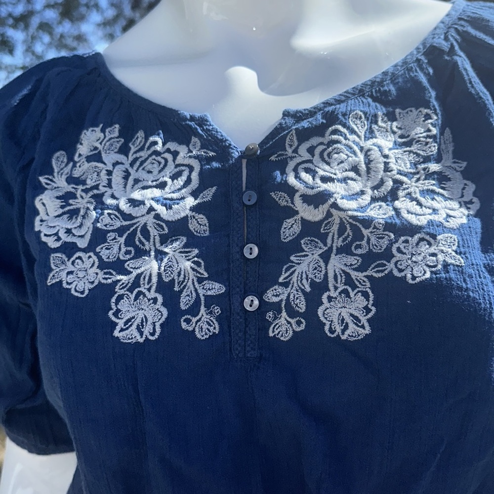 Abercrombie Kids Blue Embroidered Peasant Blouse Cropped M‎ - Picture 2 of 8
